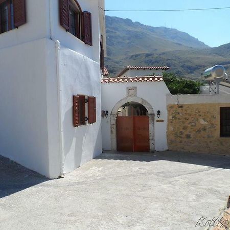 Liolio'S Manor Villa Agalianos Eksteriør billede