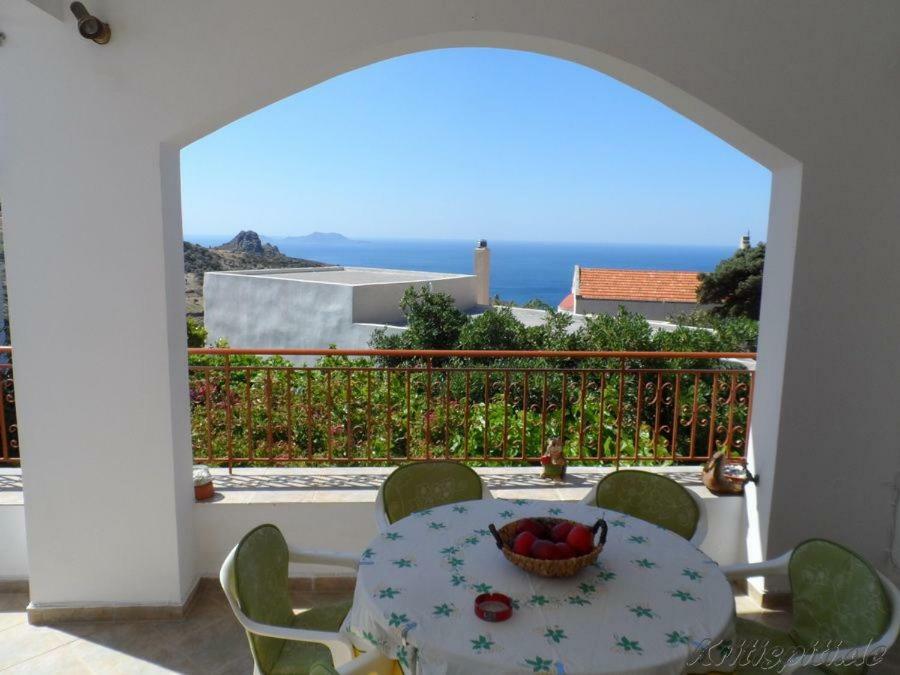 Liolio'S Manor Villa Agalianos Eksteriør billede