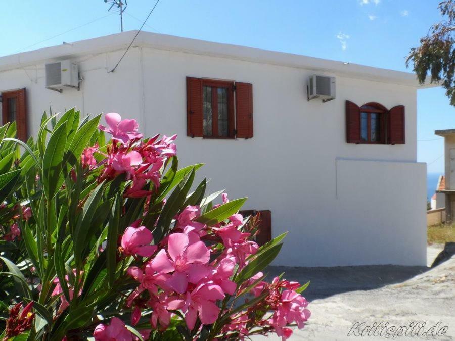 Liolio'S Manor Villa Agalianos Eksteriør billede